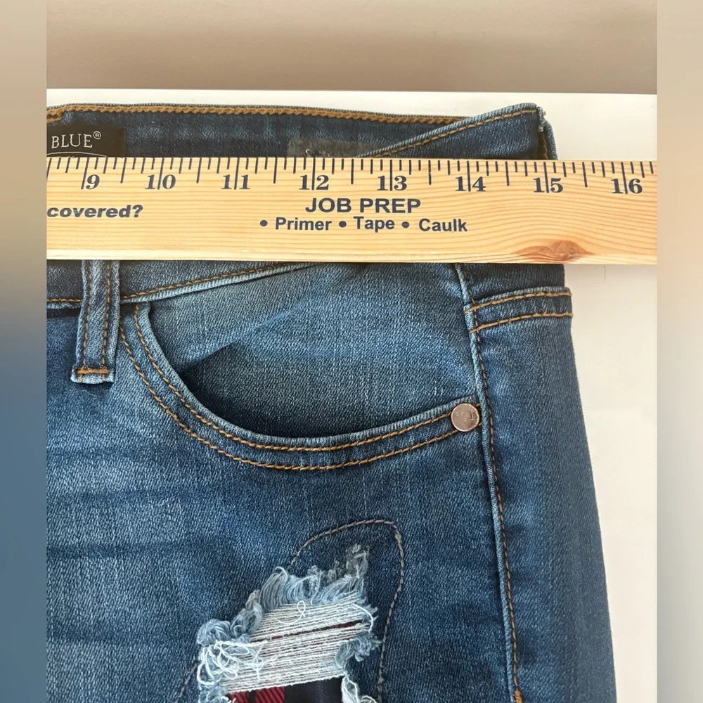 Judy Blue JB8268DK Buffalo Plaid Patch Skinny Jeans Size 9 39